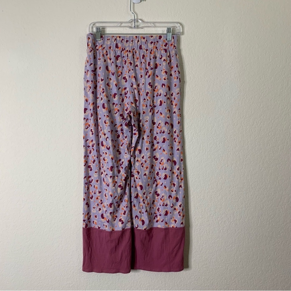 Pact Organic Mod Leopard Wisteria Staycation Short Robe / Pants Set XS/S - Picture 13 of 14